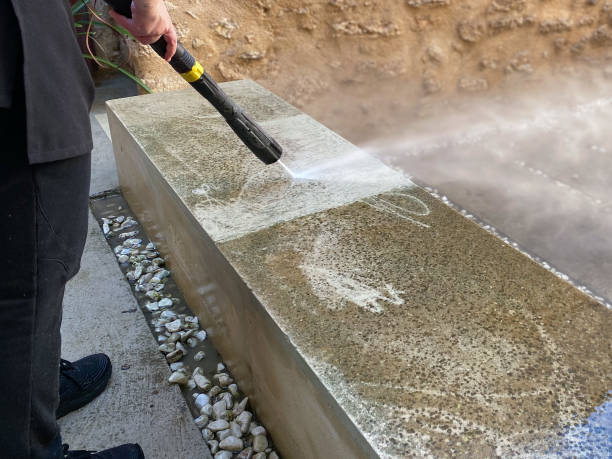 Fence Pressure Washing in Hudson, IA